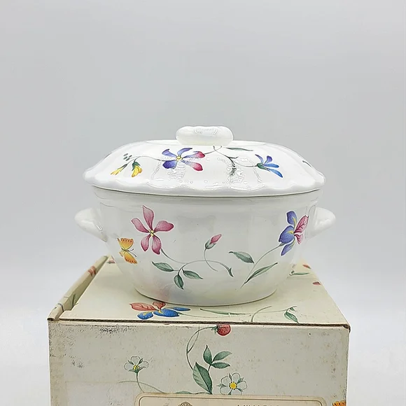 Mikasa Maxima Sorrento Individual Casserole with Lid Original Box Vintage Japan - Picture 1 of 13